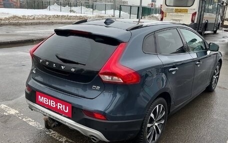 Volvo V40 Cross Country I, 2019 год, 1 999 000 рублей, 2 фотография