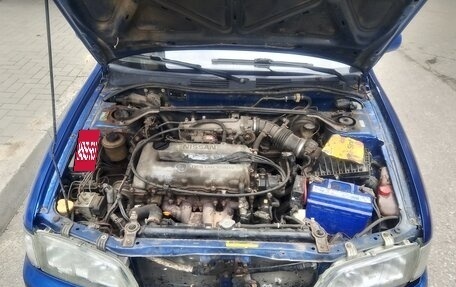 Nissan Primera II рестайлинг, 1998 год, 150 000 рублей, 16 фотография