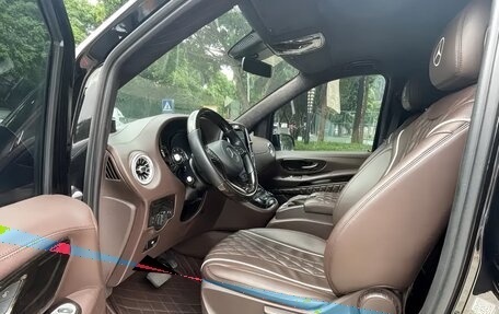 Mercedes-Benz Vito, 2022 год, 3 510 000 рублей, 11 фотография