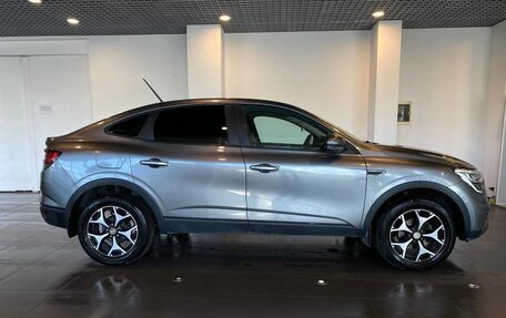 Renault Arkana I, 2021 год, 1 990 000 рублей, 2 фотография