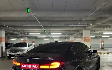BMW 5 серия, 2022 год, 3 999 999 рублей, 6 фотография