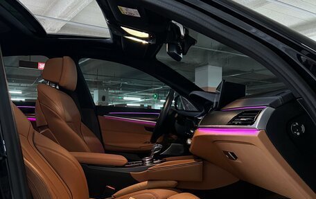 BMW 5 серия, 2022 год, 3 999 999 рублей, 25 фотография