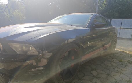 Ford Mustang VI рестайлинг, 2009 год, 2 950 000 рублей, 10 фотография