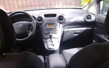 KIA Carens III (RP), 2011 год, 665 000 рублей, 3 фотография