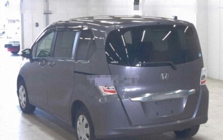 Honda Freed I, 2013 год, 1 220 000 рублей, 7 фотография