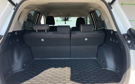 Toyota RAV4, 2017 год, 1 990 000 рублей, 18 фотография