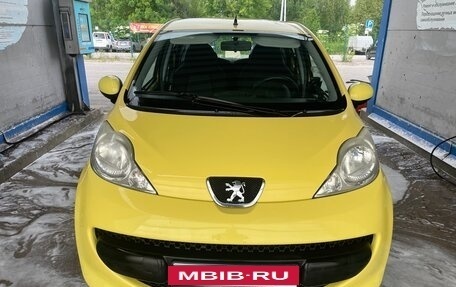 Peugeot 107 I рестайлинг, 2008 год, 450 000 рублей, 2 фотография
