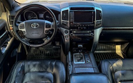 Toyota Land Cruiser 200, 2012 год, 3 249 000 рублей, 6 фотография