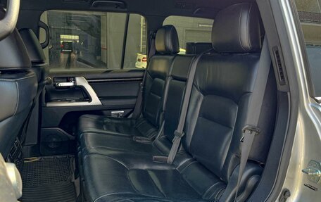 Toyota Land Cruiser 200, 2012 год, 3 249 000 рублей, 10 фотография