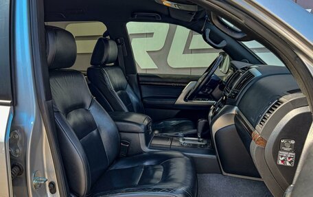 Toyota Land Cruiser 200, 2012 год, 3 249 000 рублей, 9 фотография