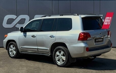 Toyota Land Cruiser 200, 2012 год, 3 249 000 рублей, 2 фотография