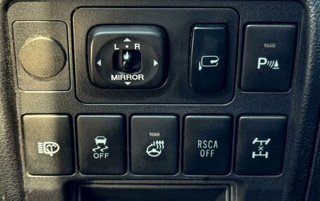 Toyota Land Cruiser 200, 2012 год, 3 249 000 рублей, 16 фотография
