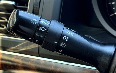 Toyota Land Cruiser 200, 2012 год, 3 249 000 рублей, 19 фотография