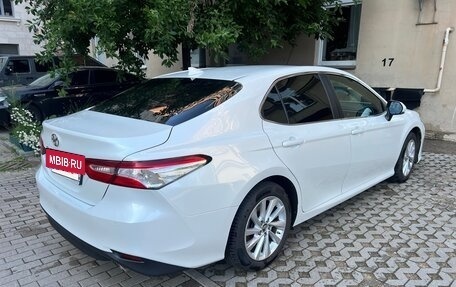 Toyota Camry, 2018 год, 2 550 000 рублей, 4 фотография