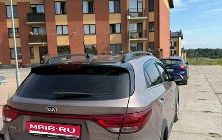 KIA Rio IV, 2021 год, 1 750 000 рублей, 3 фотография