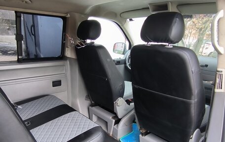 Volkswagen Transporter T5 рестайлинг, 2004 год, 1 100 000 рублей, 7 фотография