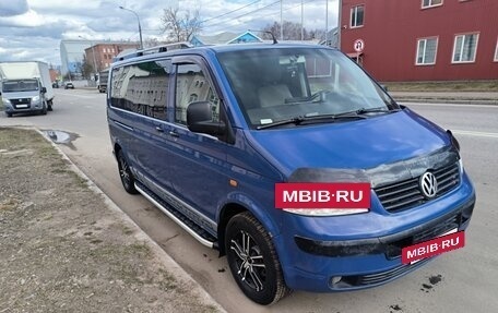 Volkswagen Transporter T5 рестайлинг, 2004 год, 1 100 000 рублей, 3 фотография
