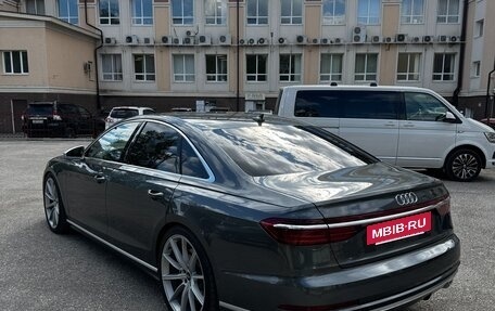 Audi A8, 2019 год, 7 100 000 рублей, 3 фотография