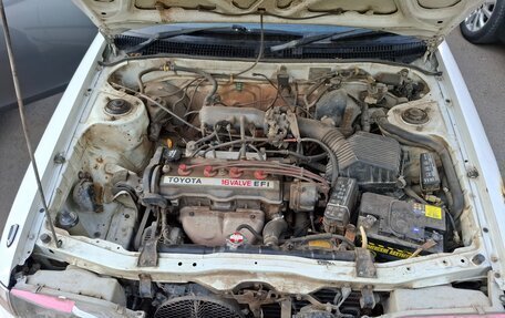Toyota Carina, 1989 год, 250 000 рублей, 8 фотография