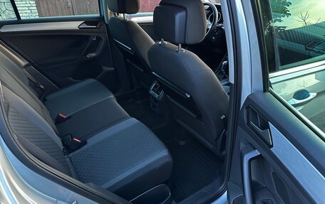 Volkswagen Tiguan II, 2017 год, 1 850 000 рублей, 11 фотография