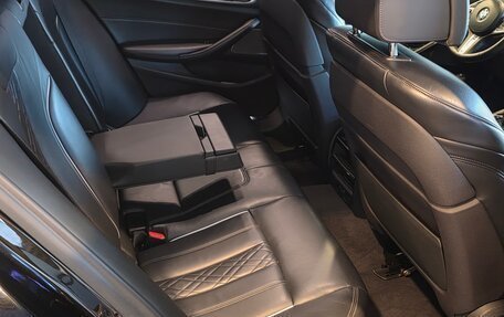 BMW 5 серия, 2018 год, 3 950 000 рублей, 14 фотография