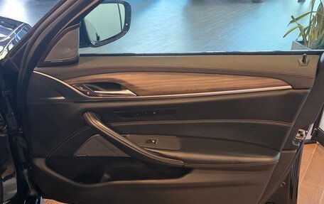 BMW 5 серия, 2018 год, 3 950 000 рублей, 19 фотография