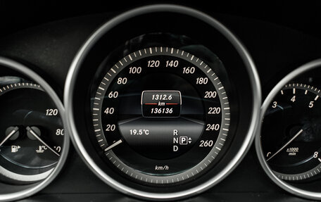 Mercedes-Benz E-Класс, 2014 год, 2 550 000 рублей, 18 фотография