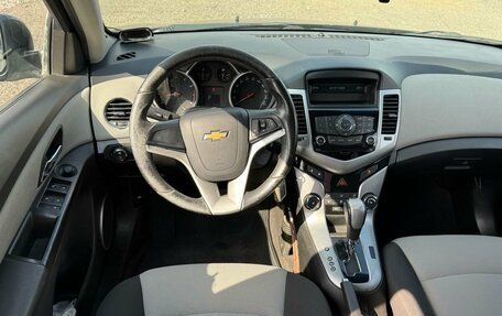 Chevrolet Cruze II, 2012 год, 595 000 рублей, 8 фотография