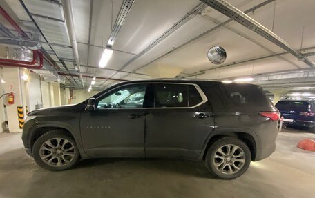 Chevrolet Traverse II, 2018 год, 3 100 000 рублей, 3 фотография