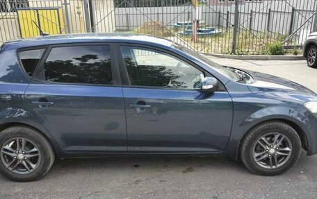 KIA cee'd I рестайлинг, 2010 год, 700 000 рублей, 5 фотография