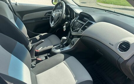 Chevrolet Cruze II, 2012 год, 835 000 рублей, 17 фотография