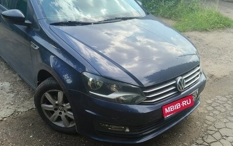 Volkswagen Polo VI (EU Market), 2017 год, 1 350 000 рублей, 2 фотография