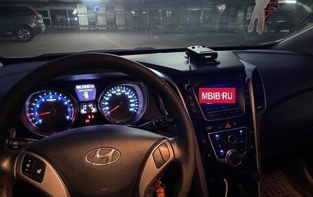 Hyundai i30 II рестайлинг, 2012 год, 800 000 рублей, 5 фотография
