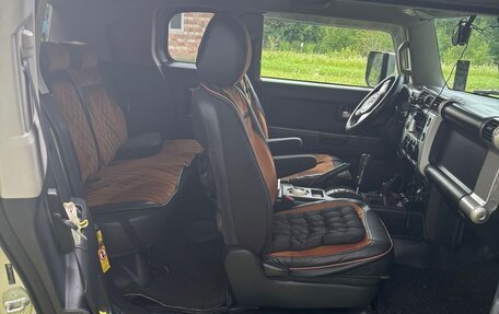 Toyota FJ Cruiser, 2007 год, 2 350 000 рублей, 6 фотография
