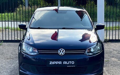 Volkswagen Polo VI (EU Market), 2012 год, 821 000 рублей, 2 фотография