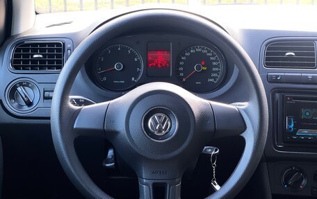 Volkswagen Polo VI (EU Market), 2012 год, 821 000 рублей, 12 фотография