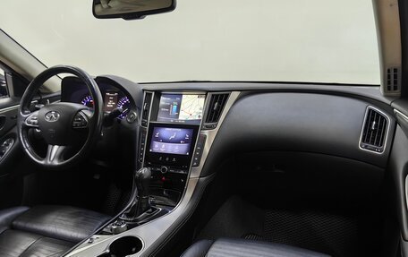 Infiniti Q50 I рестайлинг, 2014 год, 1 829 000 рублей, 13 фотография
