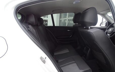BMW 1 серия, 2016 год, 1 850 000 рублей, 11 фотография