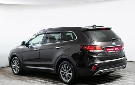 Hyundai Santa Fe III рестайлинг, 2017 год, 2 400 000 рублей, 6 фотография