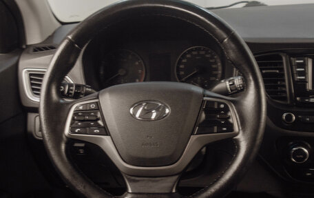 Hyundai Solaris II рестайлинг, 2017 год, 1 199 000 рублей, 14 фотография