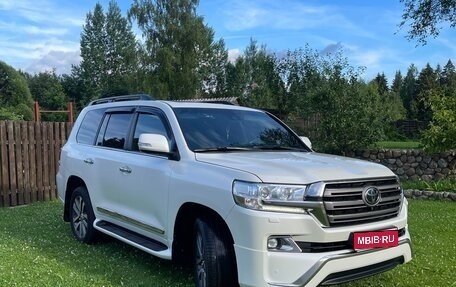 Toyota Land Cruiser 200, 2016 год, 6 500 000 рублей, 1 фотография