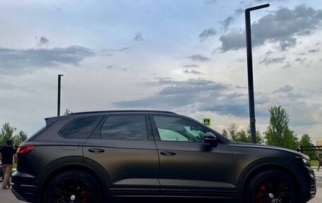 Volkswagen Touareg III, 2019 год, 4 400 000 рублей, 4 фотография