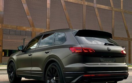 Volkswagen Touareg III, 2019 год, 4 400 000 рублей, 7 фотография