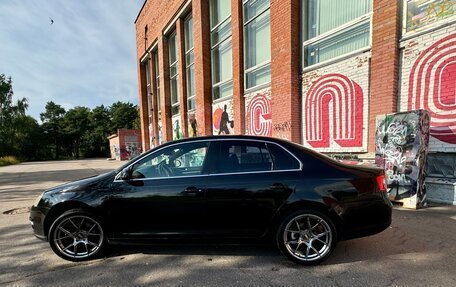 Volkswagen Jetta VI, 2006 год, 650 000 рублей, 2 фотография