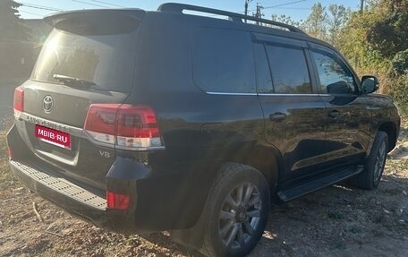 Toyota Land Cruiser 200, 2016 год, 4 900 000 рублей, 4 фотография