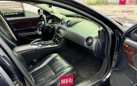 Jaguar XJ IV (X351), 2012 год, 2 000 000 рублей, 12 фотография