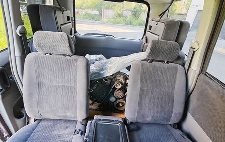 Toyota Voxy II, 2001 год, 800 000 рублей, 13 фотография