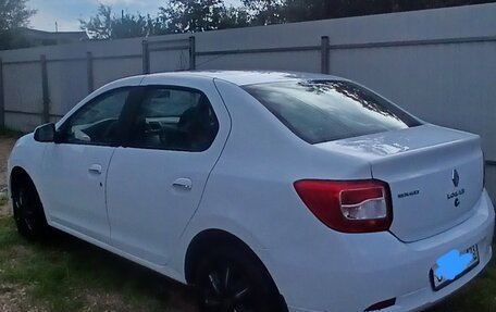 Renault Logan II, 2016 год, 675 000 рублей, 3 фотография