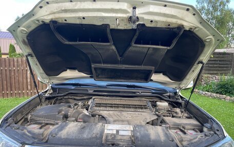 Toyota Land Cruiser 200, 2016 год, 6 500 000 рублей, 24 фотография