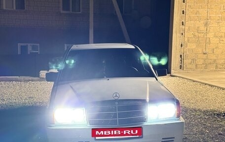Mercedes-Benz 190 (W201), 1983 год, 340 000 рублей, 5 фотография